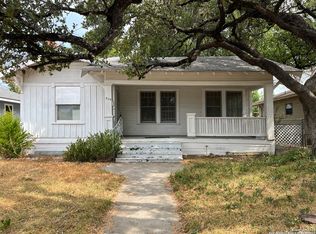 945 E Drexel Ave, San Antonio, TX 78210