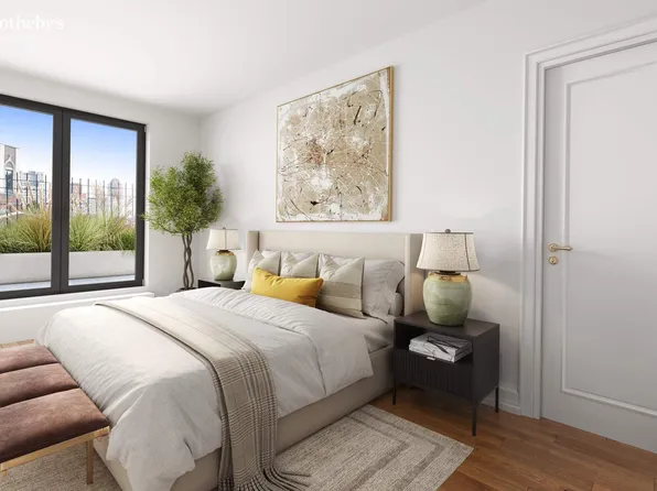 940 Park Avenue image 15 of 23