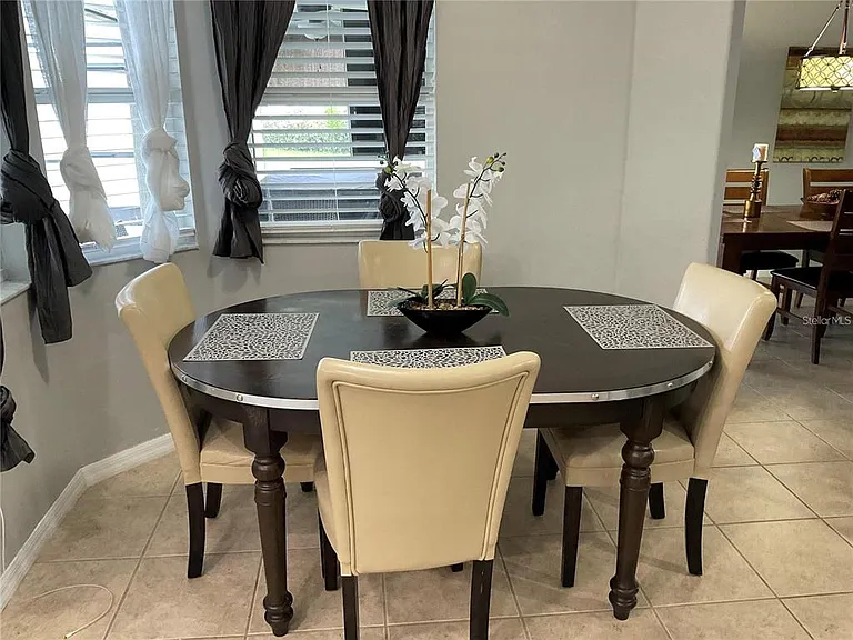 532 Dolcetto Dr — Photo 4