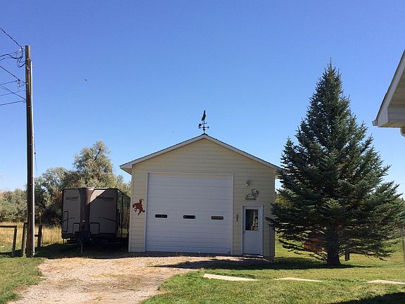 3rd image of 1284 Goodrich Dr