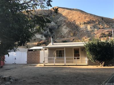9677 Foothill Blvd, Sylmar, CA, 91342