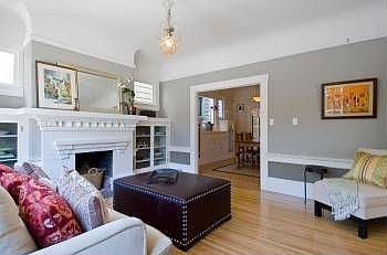 4th image of 695 Wisconsin St