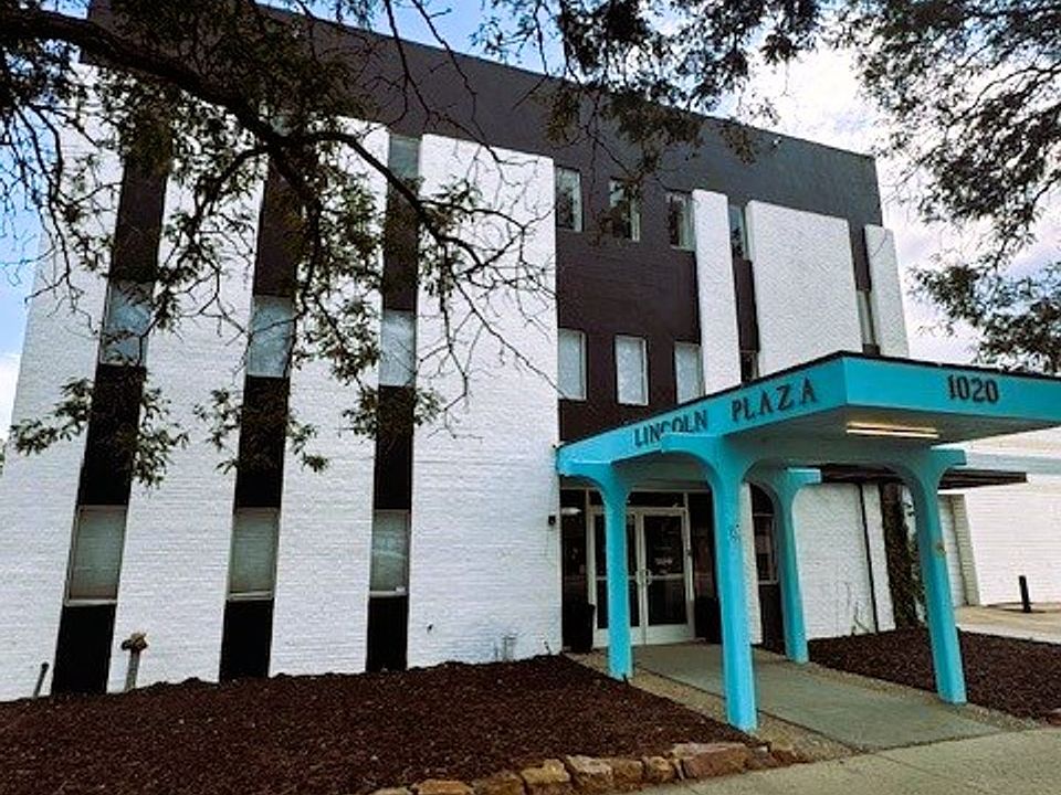 1st image of 1020 9th St #3307