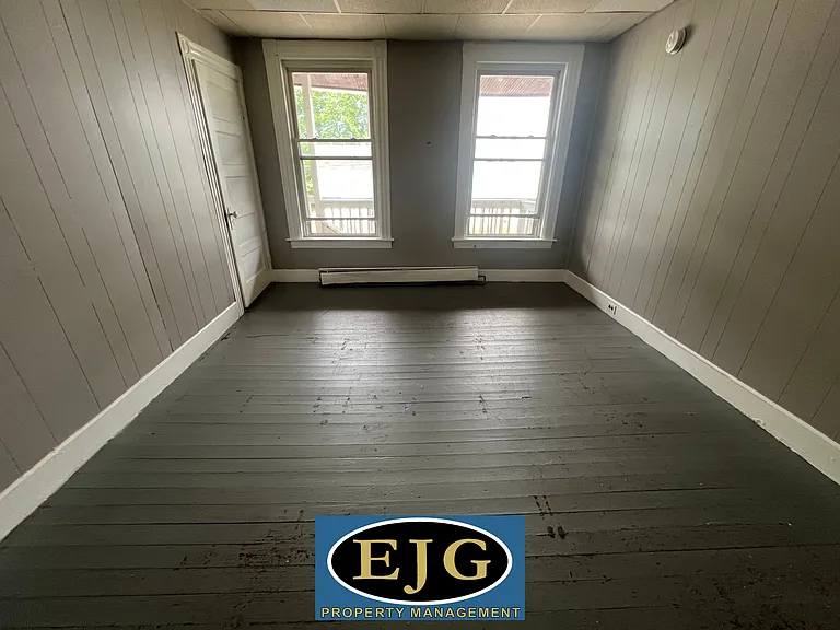 254 Central St #E — Photo 13