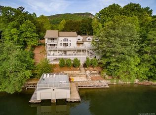 155 Dogwood Dr, Lake Lure, NC 28746