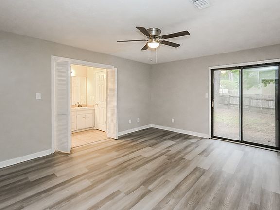 4th image of 105 Dogwood Cv N