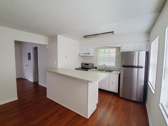 2nd image of 5252 Davisson Ave