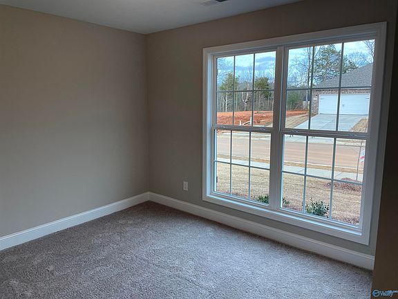 3rd image of 156 River Pointe Dr