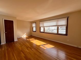5 Spring St FLOOR 2, Jersey City, NJ 07305