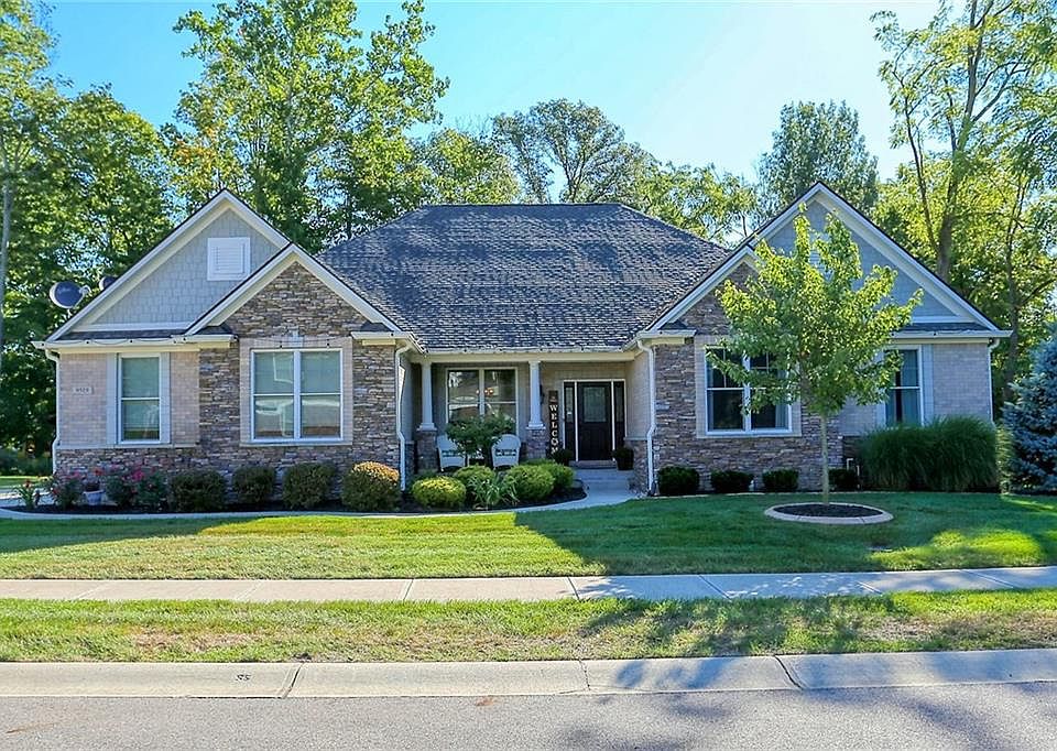 1st image of 9519 N Dogwood Dr