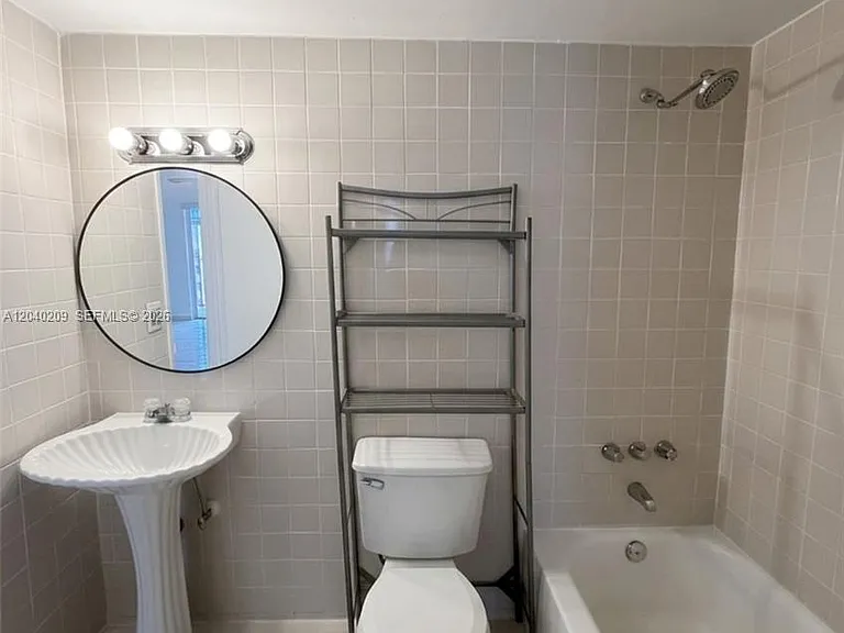 4717 NW 7th St #803-10 — Photo 13