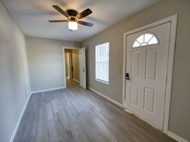 250 Arapahoe Dr