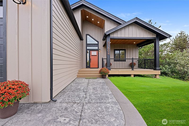 3rd image of 31604 G Street