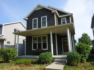 1122 Okeeffe Ave, Sun Prairie, WI 53590