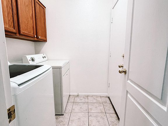 4th image of 17791 N 143rd Circle