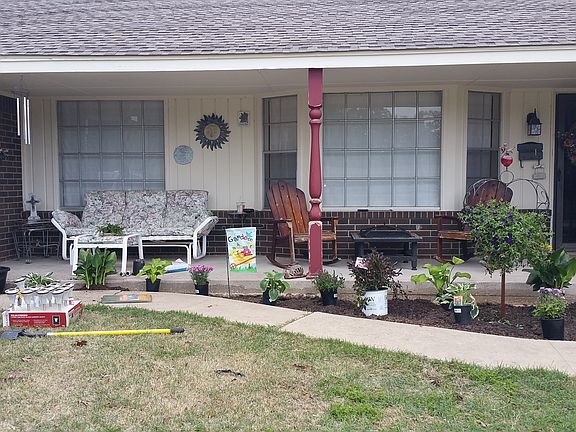 Large front porch w/a view