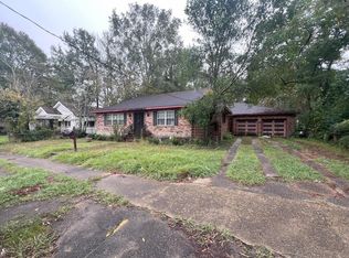 419 24th St, McComb, MS 39648