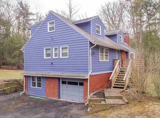 25 Whitney Dr, Woodstock, NY 12498