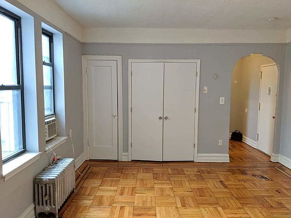 2nd image of 35 Winthrop St #6D