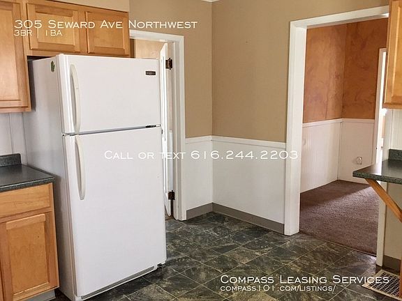 5th image of 305 Seward Ave NW