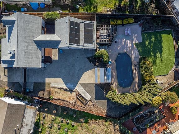 2nd image of 1133 Piner Creek Drive