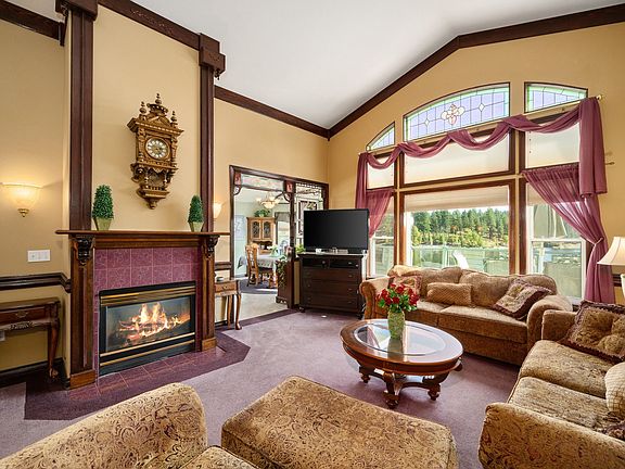 5th image of 405 S Shelley Ln
