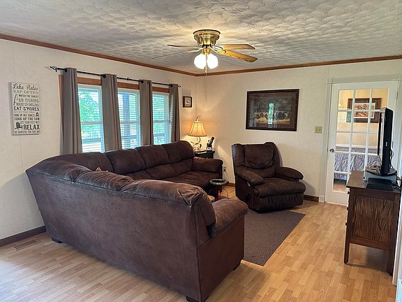 5th image of 1222 Owens Ln