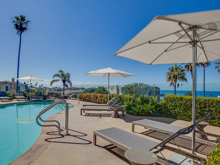 Oceanhouse on Prospect — Photo 12