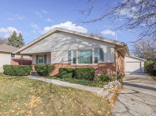 1539 Ostergaard Ave, Racine, WI 53406