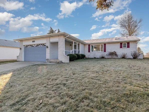 1286 Brandywine Rd, Crown Point, IN 46307