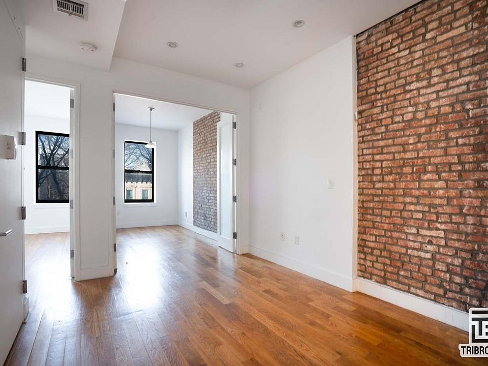 1st image of 899 Lafayette Ave #3A