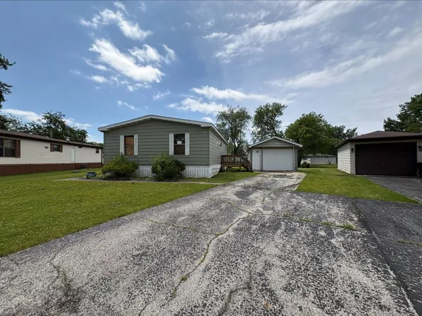 154 Flamingo Dr #154FLAM, Beecher, IL 60401