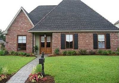 1st image of 930 Lasalle Dr