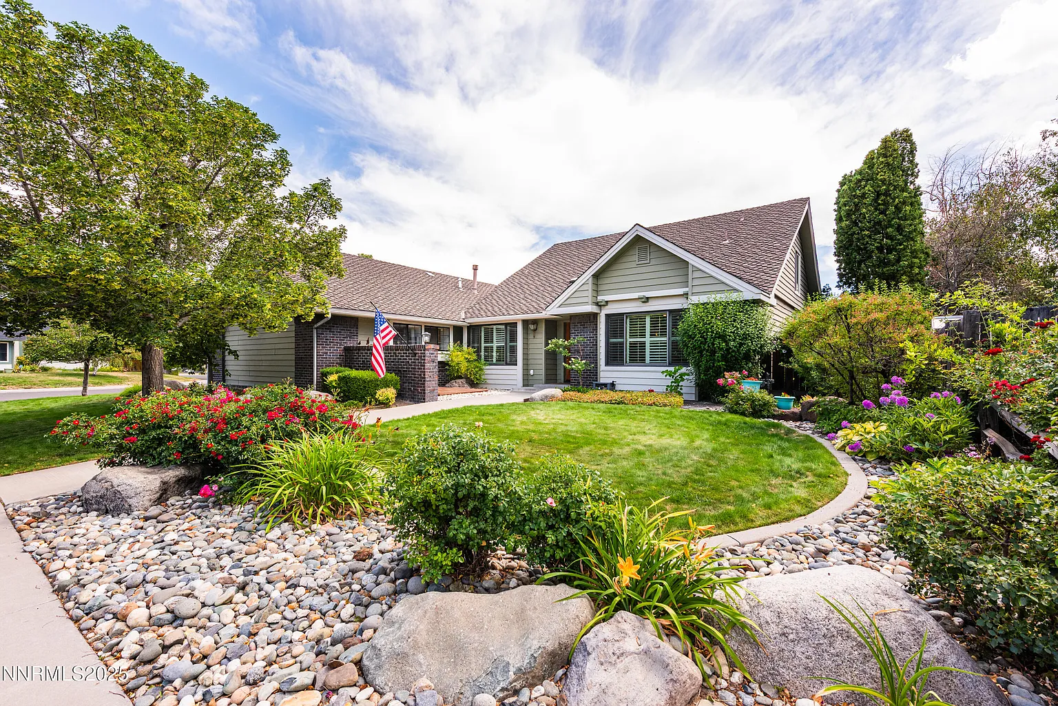 1015 Chaparral Dr photo 1