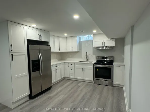 23 Saddlewood Ct #Basement, Markham, ON L3R 8S8