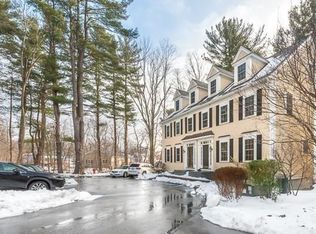 15 Nicholas Dr, Amesbury, MA 01913