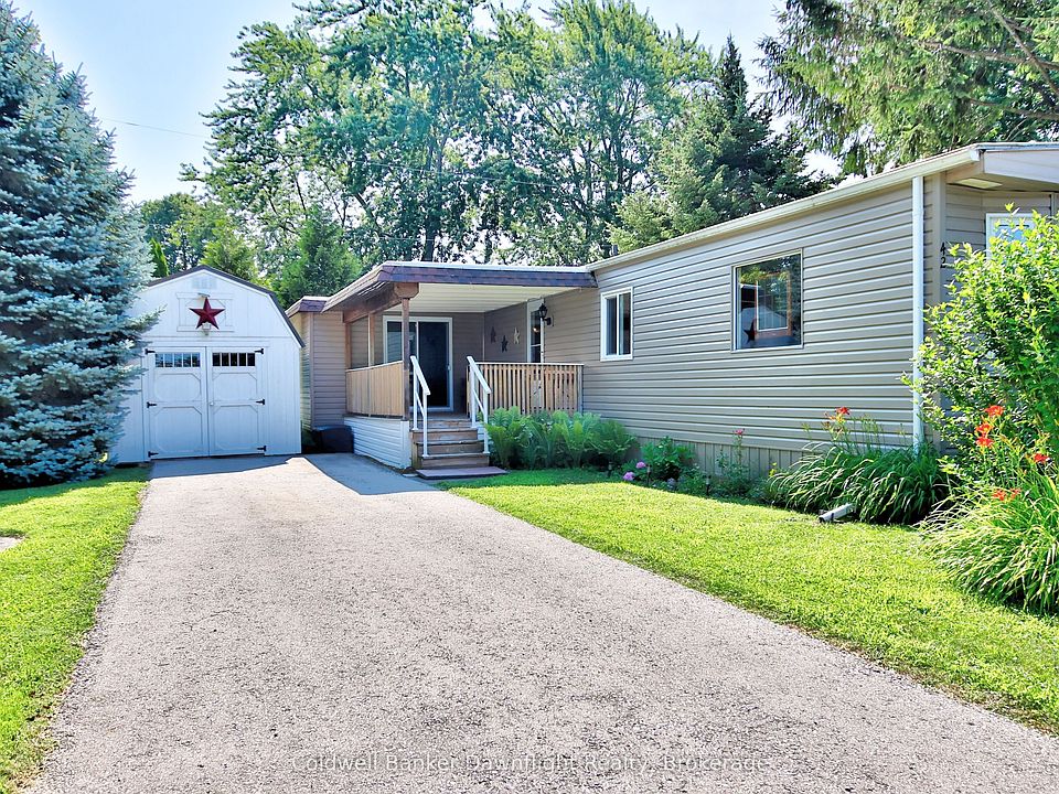 1st image of 42 Cranberry Dr