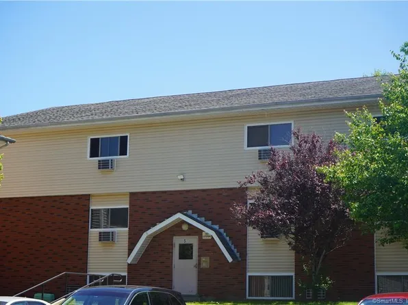 57 Glade St Unit A2, West Haven, CT 06516