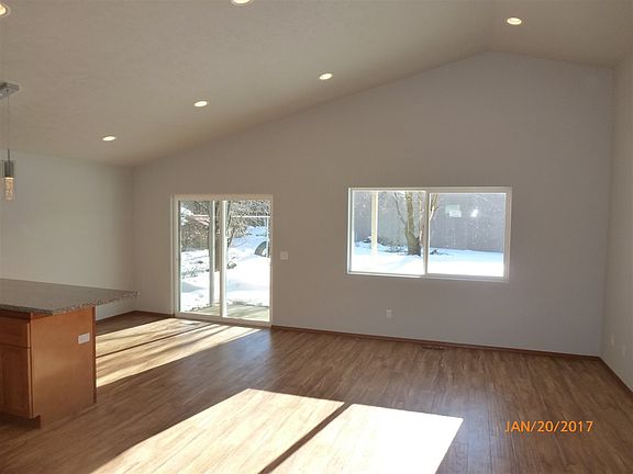 2nd image of 1712 E Mallon Ave