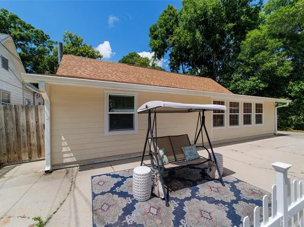 20693 Walnut St, Dunnellon, FL 34431