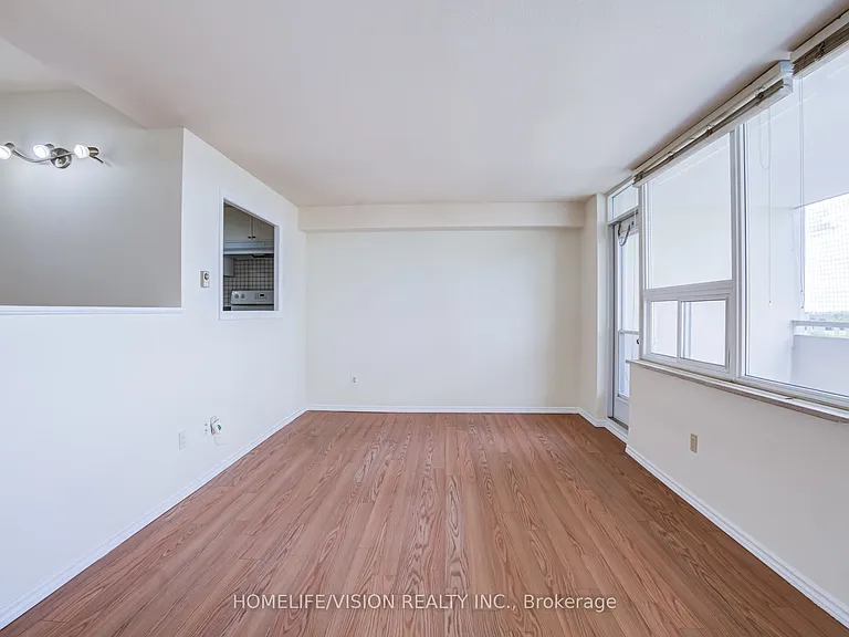 1360 York Mills Rd #905 — Photo 18