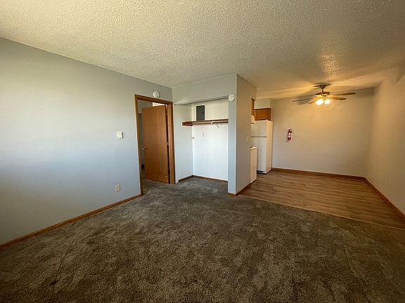 4th image of 1307 7th Ave #6