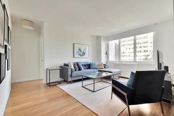 Rented by Compass | media 1