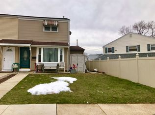 1553 Richard Ave, Bethlehem, PA 18018