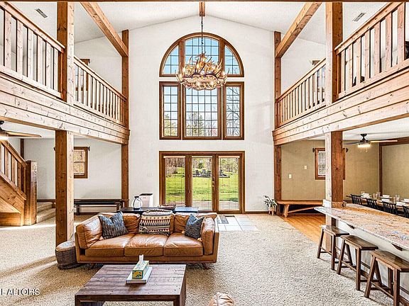 5th image of 1293 Laurel Lick Rd