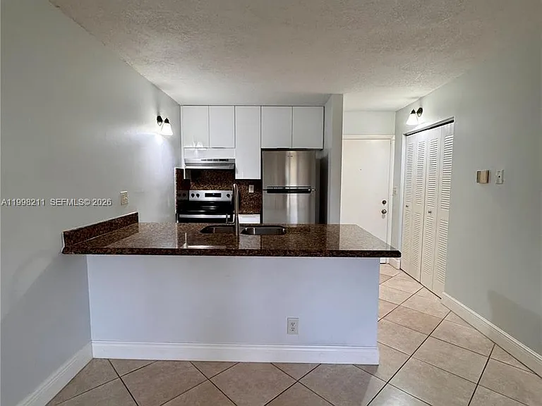 2771 Riverside Dr #316-A — Photo 5