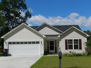 608 Maple St, Jacksonville, NC 28540