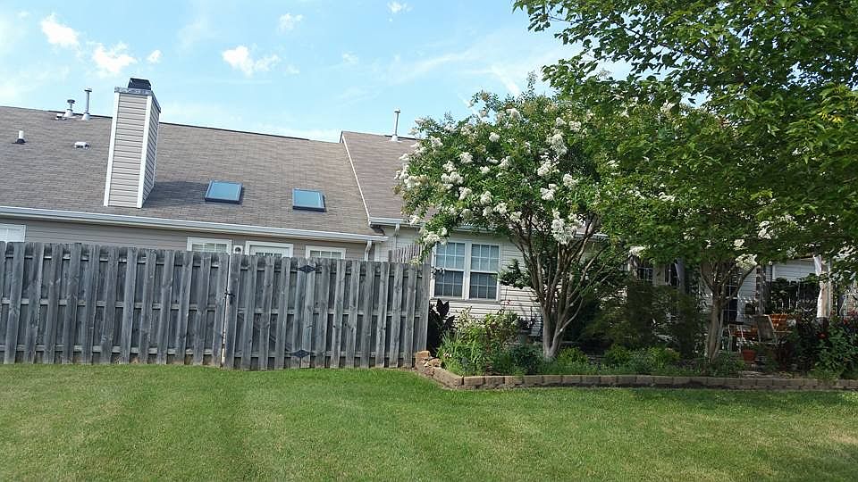 2nd image of 4466 Fair Oaks Ln