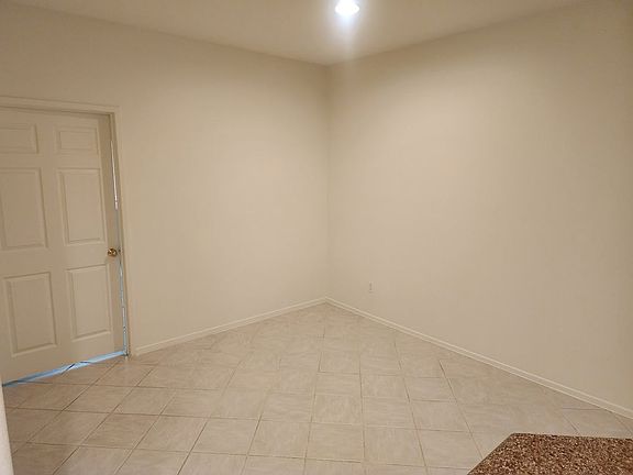 5th image of 26414 Arboretum Way Unit 2603