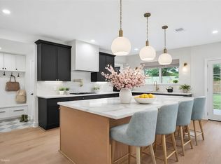 10519 Brinwood Dr, Houston, TX 77043